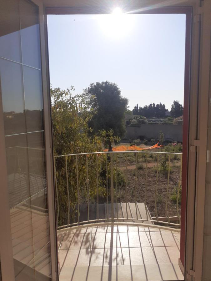 Appartamento A Pula In Zona Residenziale Ngoại thất bức ảnh
