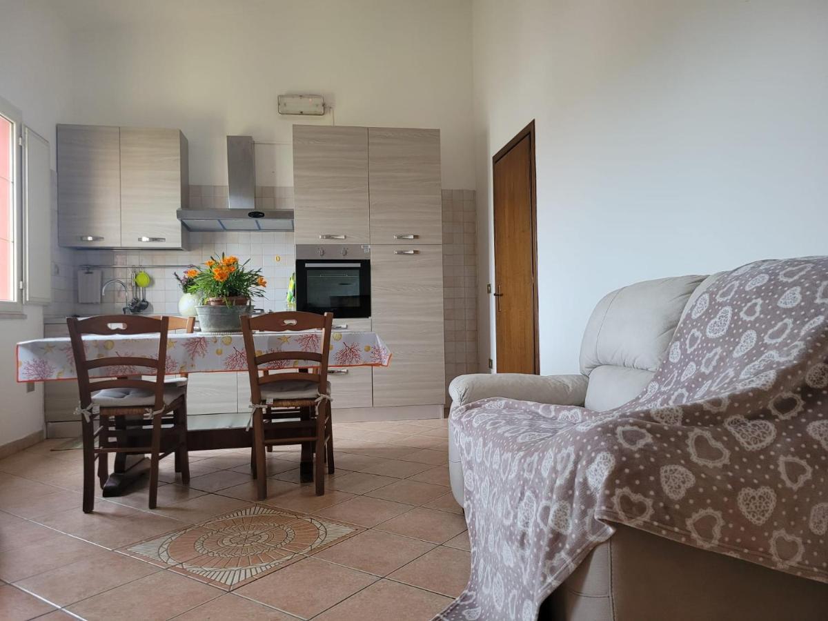Appartamento A Pula In Zona Residenziale Ngoại thất bức ảnh